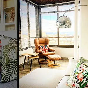 https://ideal-apartamento-en-torremolinos.1costadelsol.com